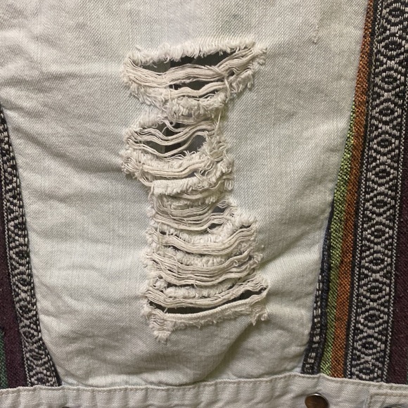 Distressed Forever 21 Jean Washed Vest with Colourful Fabric - Picture 3 of 6